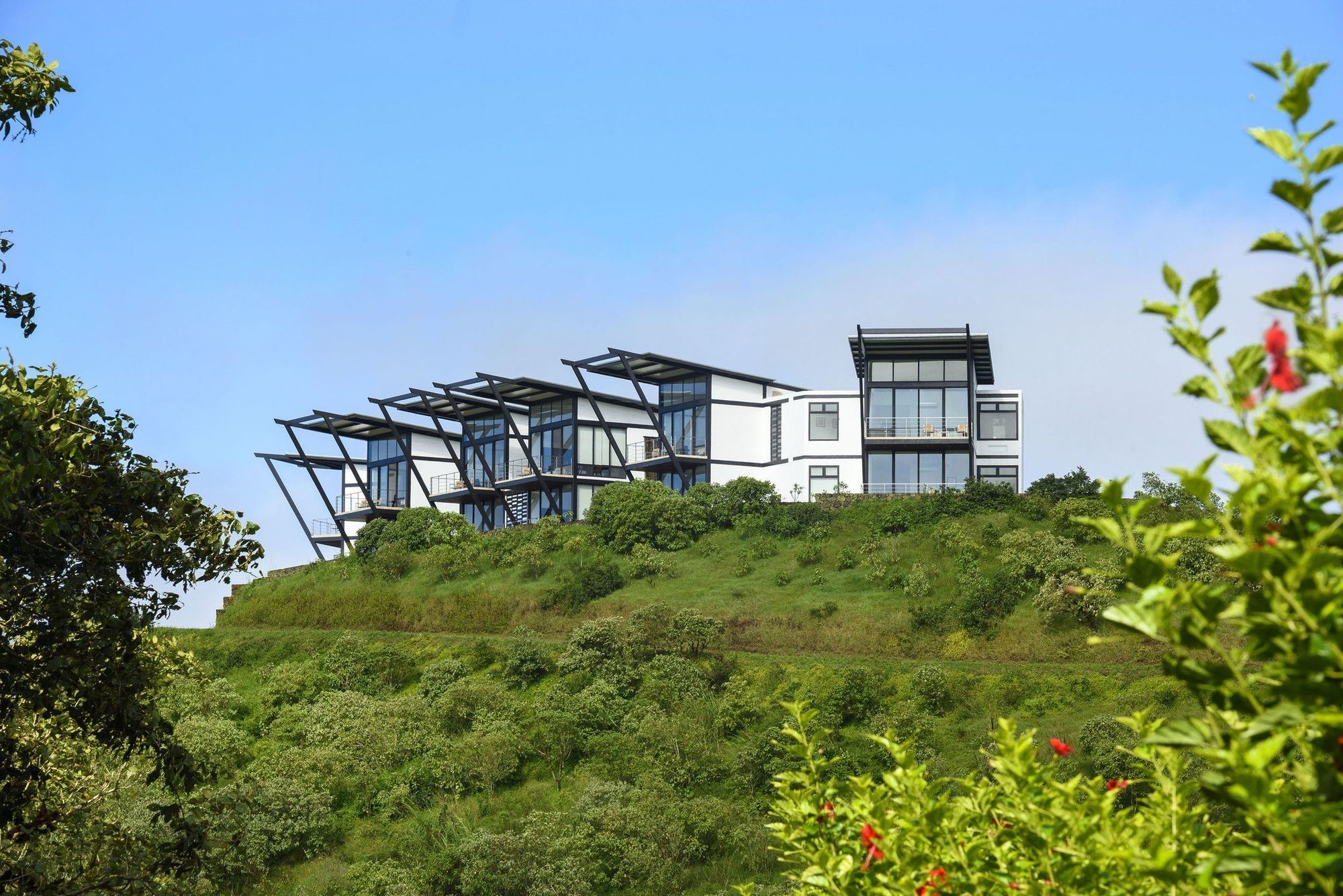 Pikaia Lodge Santa Cruz Island Bagian luar foto